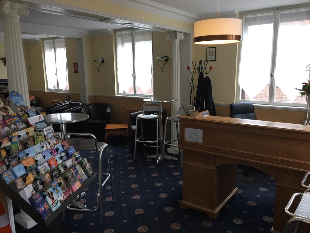 Arcantis Hotel La Residence Cergy Kültér fotó